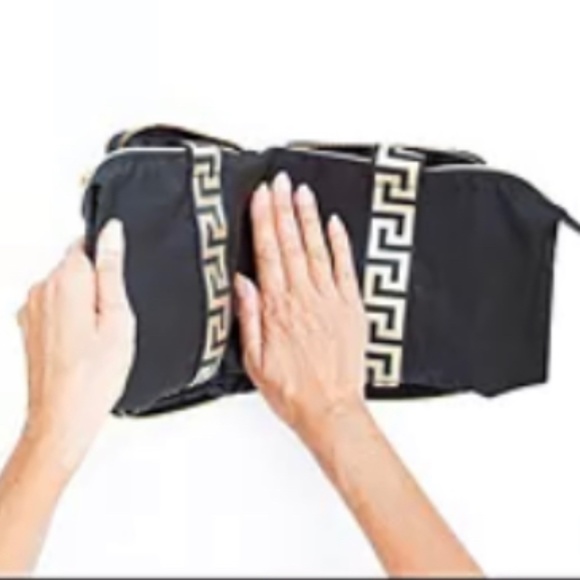 VERSACE Tote Limited Edition Compact Travel Case NEW - Picture 4 of 9